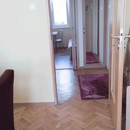 Mieszkankoprzyparku 아파트 *